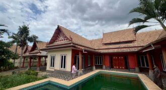 Private Pool Villa with Stunning Mountain View Pranburi