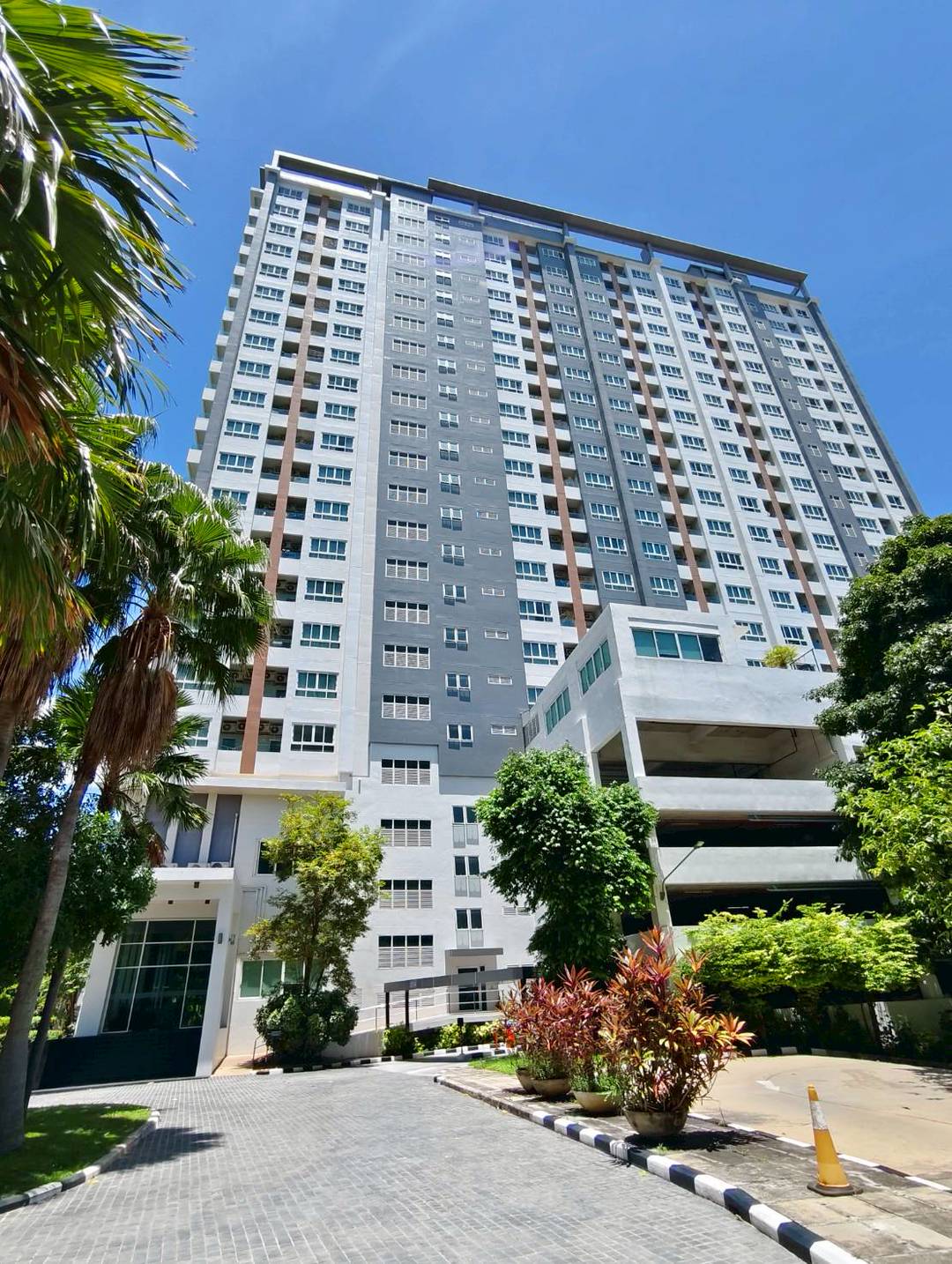 ขายคอนโด Sea Hill Condo ตึก C ชั้น 9