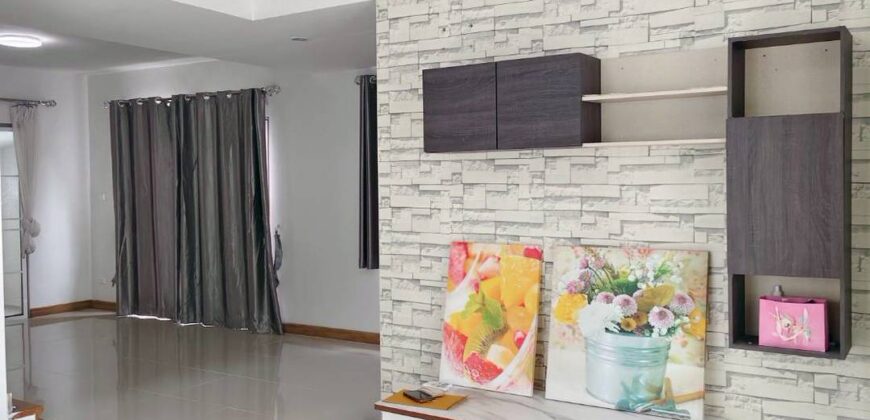 ขายบ้านเดี่ยวสองชั้น หลังหัวมุม ทำเลดี สวนเสือศรีราชา