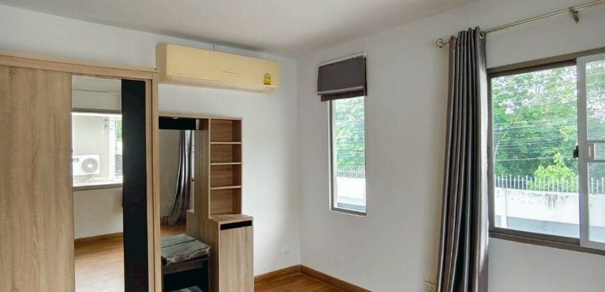ขายบ้านเดี่ยวสองชั้น หลังหัวมุม ทำเลดี สวนเสือศรีราชา