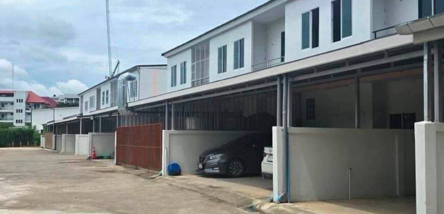 อาคารพาณิชย์ 2 ชั้น สร้างใหม่ เมืองแพร่