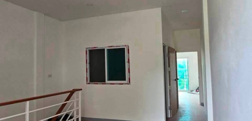 อาคารพาณิชย์ 2 ชั้น สร้างใหม่ เมืองแพร่