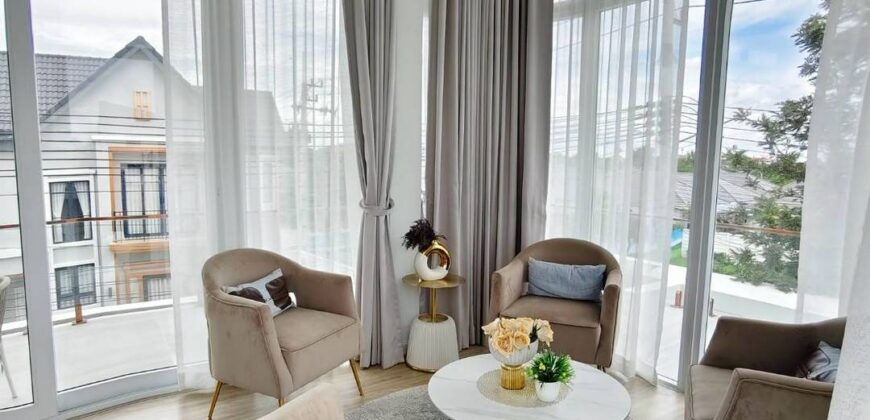 ขายบ้านใหม่มือ 1 บ้านแฝดสไตล์บ้านเดียว Luxury Modern Centro One พานทอง ชลบุรี