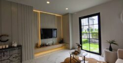 ขายบ้านใหม่มือ 1 บ้านแฝดสไตล์บ้านเดียว Luxury Modern Centro One พานทอง ชลบุรี