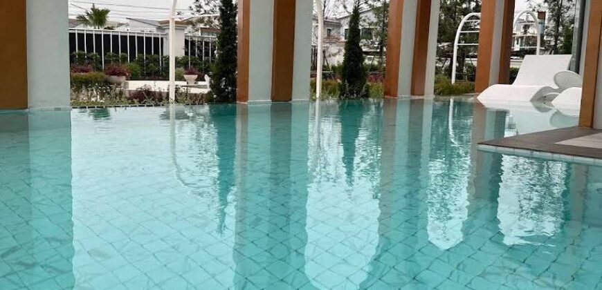 ขายบ้านใหม่มือ 1 บ้านแฝดสไตล์บ้านเดียว Luxury Modern Centro One พานทอง ชลบุรี