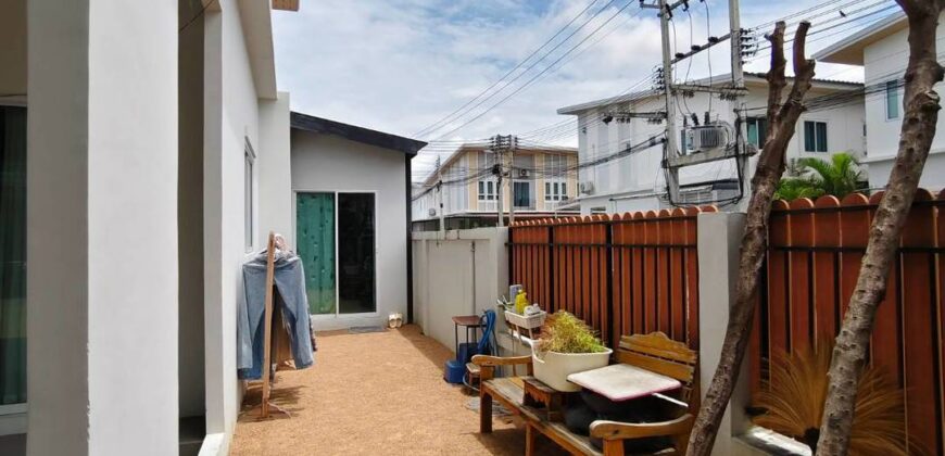 ขายทาวน์โฮมหลังริม The Mix Grand หนองขาม ศรีราชา ที่ดินใหญ่ มีพื้นที่ข้างบ้าน